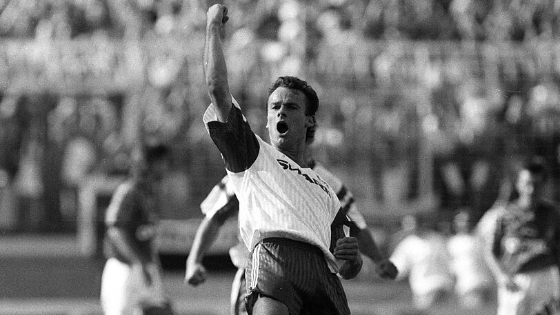 14. September 1991: Ein Treffer von Armin Eck beim 1:0 des HSV gegen den FC Bayern leitete den Rauswurf des damaligen Trainers Jupp Heynckes ein. Jetzt sitzt der heute 72-Jährige wieder auf der Bank des deutschen Rekordmeisters.