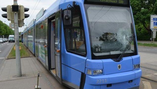 Diese Tram erfasste eine 15-jährige Schülerin.