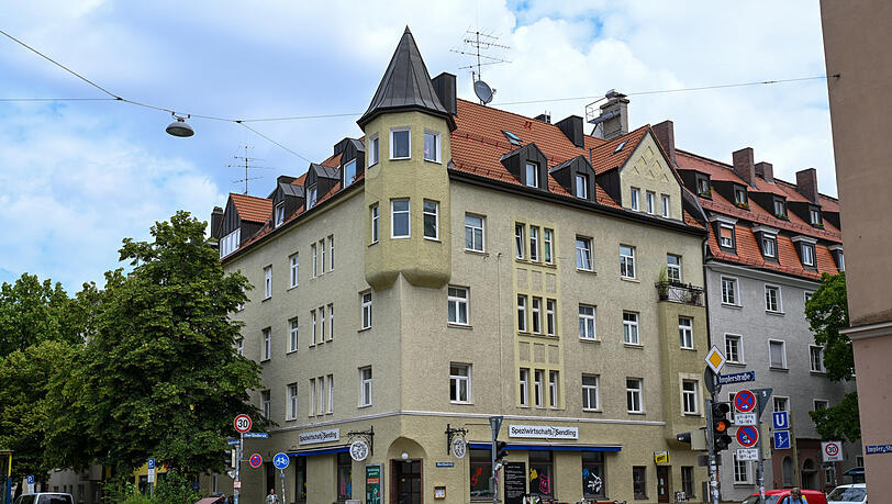 Vier Jahre lang gab es die Spezlwirtschaft in diesem Haus in der Implerstraße. Vier Jahre lang gab es die Spezlwirtschaft in diesem Haus in der Implerstraße.