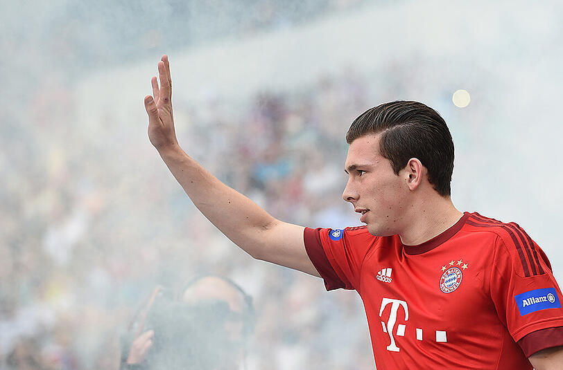 Pierre-Emile Hojbjerg verlässt den FC Bayern und wechselt nach England.