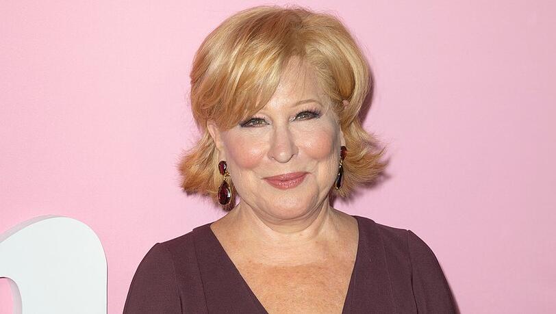 Bette Midler verteidigt einen von ihr abgesetzten Tweet.