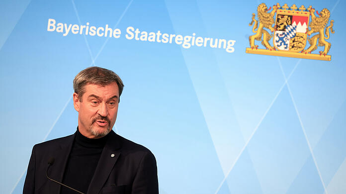 Markus Söder wendet sich am Tag nach dem Koalitionsbruch an die Öffentlichkeit. Die CSU werde an einer Regierung unter Olaf Scholz nicht mitwirken, sagt Bayerns Ministerpräsident.