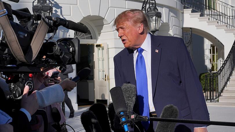 Trump behauptet, Musk habe die Starlink-Drosselung r&uuml;ckg&auml;ngig gemacht.