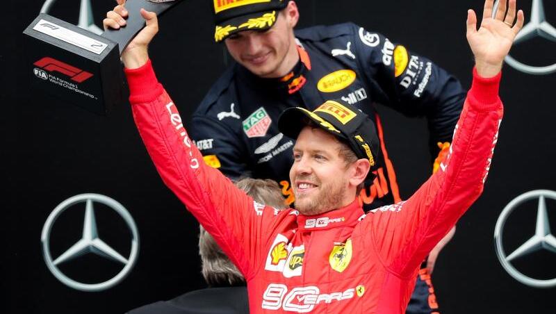 Werden keine Teamkollegen bei Red Bull: Ferrari-Pilot Sebastian Vettel und Max Verstappen. Werden keine Teamkollegen bei Red Bull: Ferrari-Pilot Sebastian Vettel und Max Verstappen.