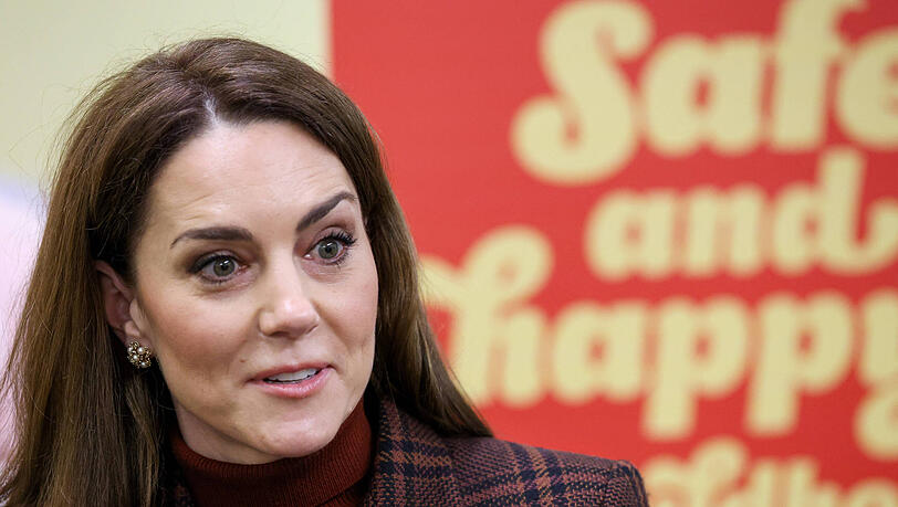 Prinzessin Kate wurde während eines Besuchs in einem Frauengefängnis mit lautstarken Forderungen begrüßt. Wie reagierte sie?