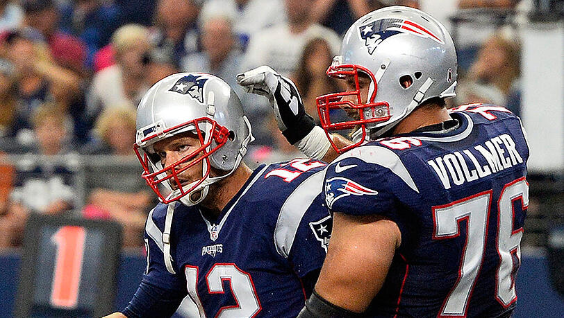 Sebastian Vollmer (r.) und Quarterback-Superstar Tom Brady von den New England Patriots haben momentan einen Lauf. Sebastian Vollmer (r.) und Quarterback-Superstar Tom Brady von den New England Patriots haben momentan einen Lauf.
