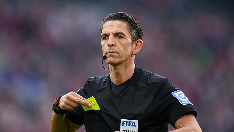 Am Ende der vergangenen Saison hat Deniz Aytekin seine Karriere als Schiedsrichter beendet.