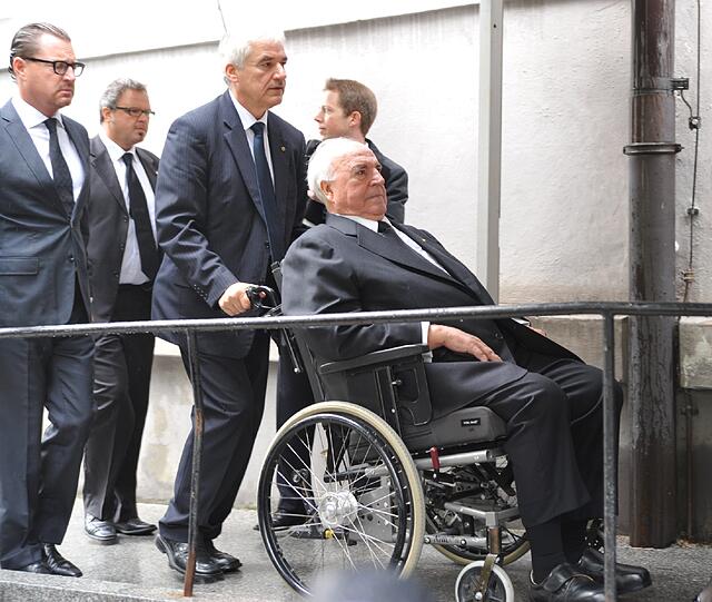 Altkanzler Helmut Kohl wird bei der Trauerfeier eine Rede halten.