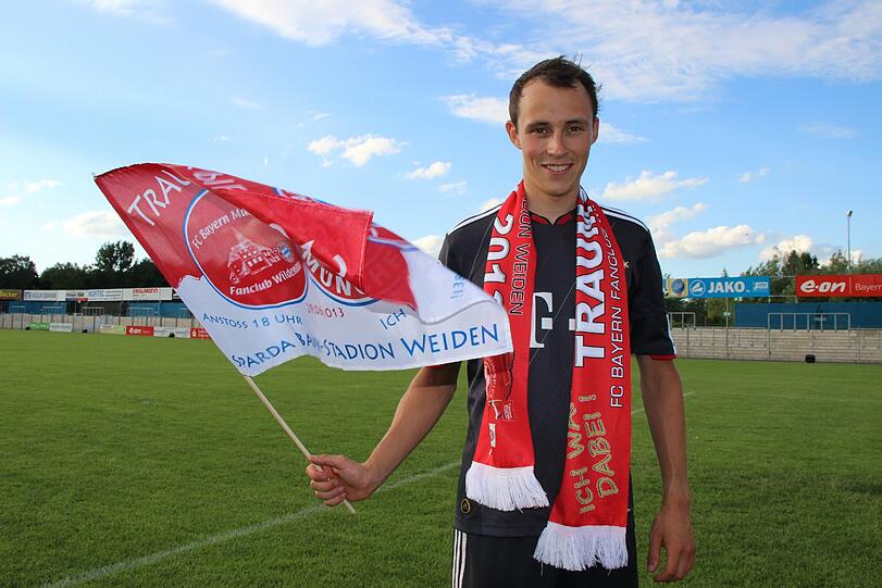 Ausnahmezustand vor Guardiolas erstem Spiel in Weiden: Die AZ war schon da und zeigt in der Bilderstrecke, was die Bayern dort erwartet.