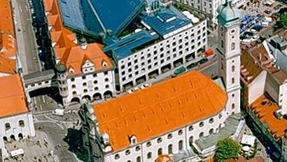 Die Hauptstelle der Stadtsparkasse am Marienplatz – auch ihre Makler erlebten einen Nachfrageboom. Die Hauptstelle der Stadtsparkasse am Marienplatz – auch ihre Makler erlebten einen Nachfrageboom.