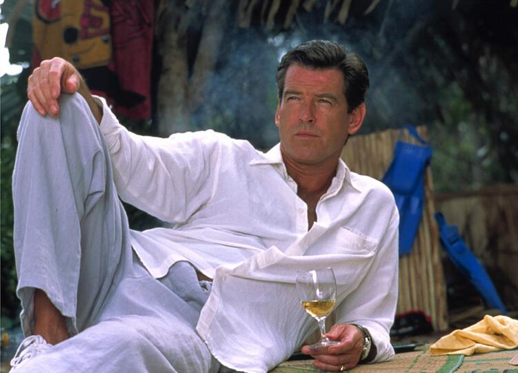 Sexiest Man Alice 2001: Pierce Brosnan