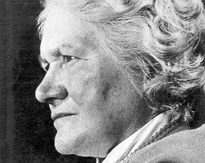 Paula Hitler 1959 bei Aufnahmen f&uuml;r eine Dokumentation.