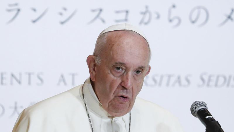 Papst Franziskus schafft das "päpstliche Geheimnis" im Fall von Missbrauch durch Priester ab. Papst Franziskus schafft das "päpstliche Geheimnis" im Fall von Missbrauch durch Priester ab.