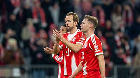 Der FC Bayern gewinnt gegen den FC St. Pauli mit 3:1.