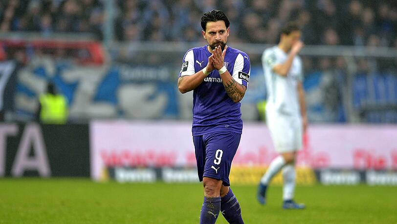 Bitter für den VfL Osnabrück: Top-Torjäger Marcos Álvarez wird gegen die Löwen gelbgesperrt fehlen Bitter für den VfL Osnabrück: Top-Torjäger Marcos Álvarez wird gegen die Löwen gelbgesperrt fehlen