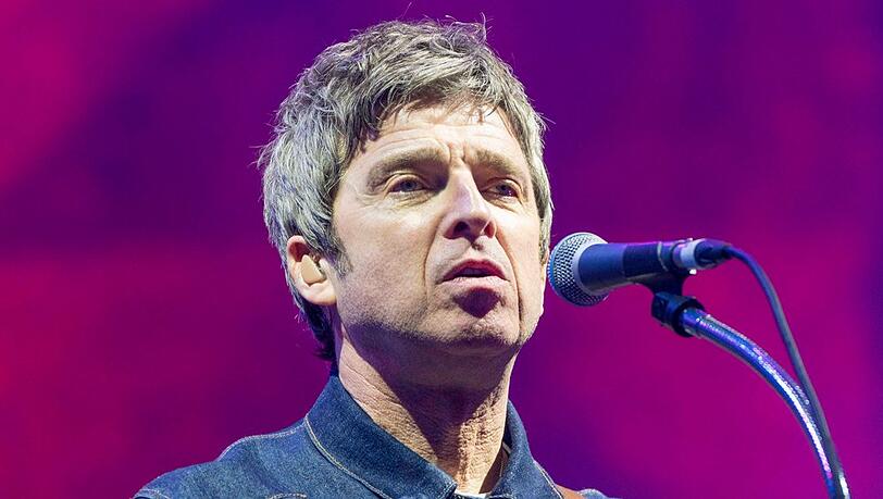 Noel Gallagher trennte sich erst im M&auml;rz von seiner Freundin, nun soll er eine 30 Jahre j&uuml;ngere Eventmanagerin daten.