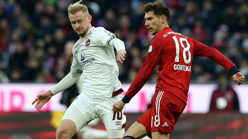 Leon Goretzka, Note 2: Nach seinem Lattenknaller staubte Lewandowski zum 2:0 ab (27.). Der Ex-Schalker wird immer besser, er traut sich mehr zu. Auch der Einsatz stimmte bei Goretzka, er grätschte und half defensiv fleißig mit.