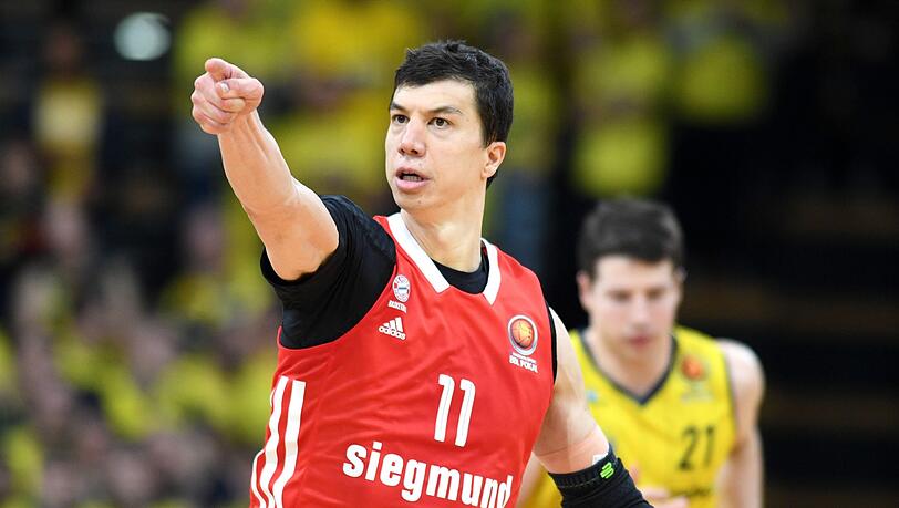 Vladimir Lucic vom FC Bayern wird den Start der Playoffs verletzungsbedingt verpassen.
