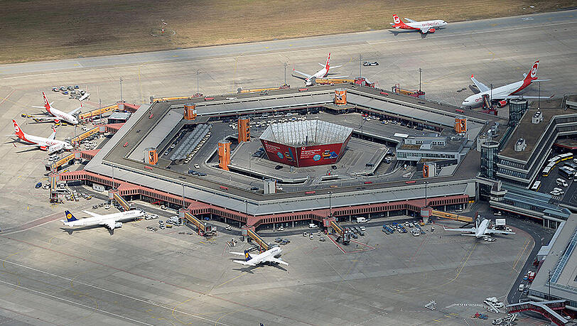 Terminal des Flughafens Berlin-Tegel. Terminal des Flughafens Berlin-Tegel.
