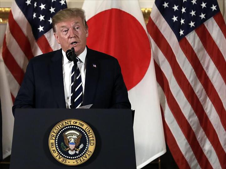 Donald Trump spricht in Tokio: Der US-Präsident ist derzeit auf Staatsbesuch in Japan.