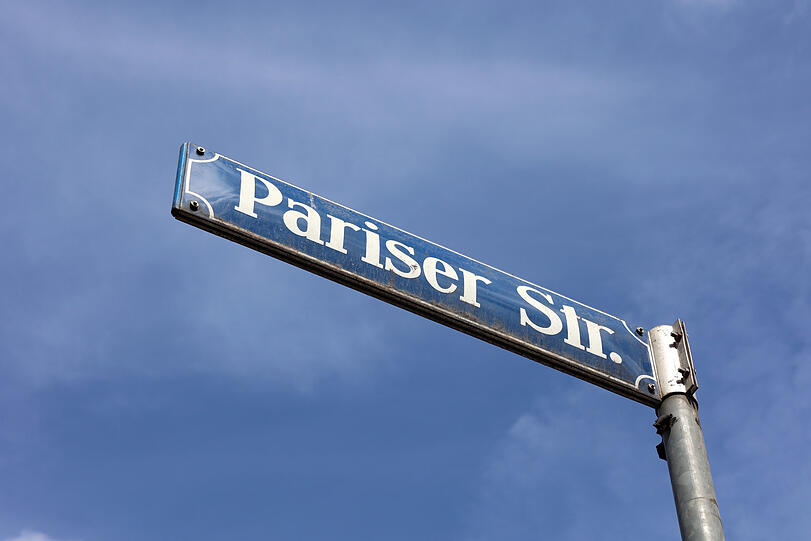 Schmuck: die Pariser Straße.
