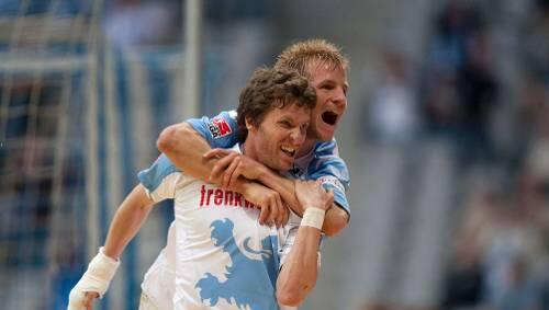 Gibts was zu jubeln in der Rückrunde? Die Löwen-Stars Benny Lauth und Stefan Aigner. Gibts was zu jubeln in der Rückrunde? Die Löwen-Stars Benny Lauth und Stefan Aigner.