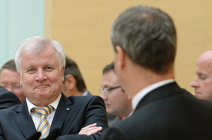 Schon wieder eine Abfuhr vom Ministerpräsidenten. Finanzminister Söder kommt mit seinen Ideen derzeit nicht gut an.