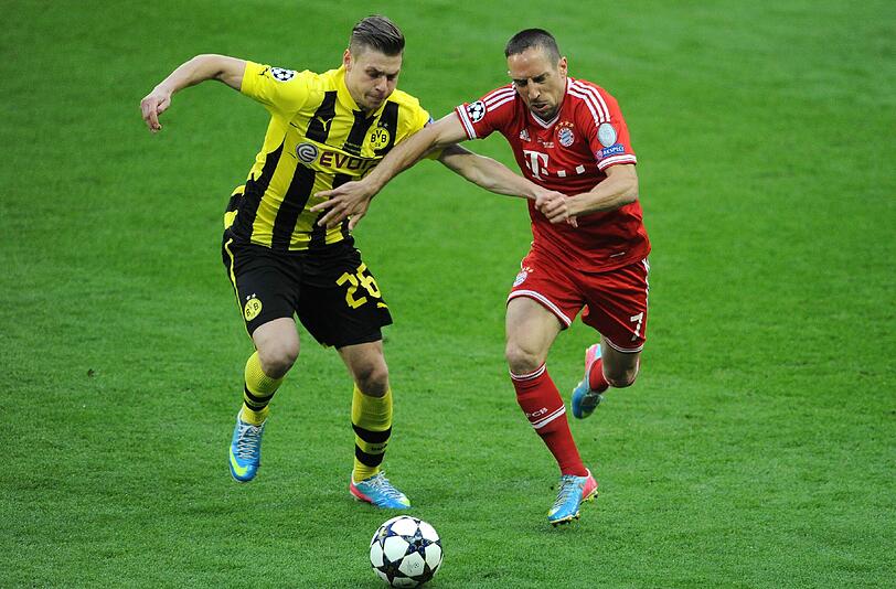 LUKASZ PISZCZEK: Note 3. Wird jetzt Zeit, dass er sich an der Hüfte operieren und mal auskurieren kann. Zuletzt nicht mehr 100 Prozent.