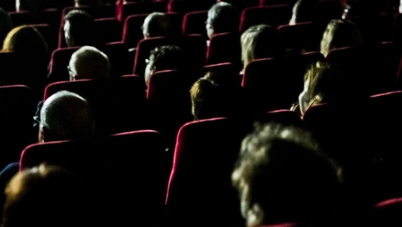 Besucher eines FernsehKrimi-Festivals sitzen in einem Kino. Foto: Nicolas Armer/dpa/Archivbild Besucher eines FernsehKrimi-Festivals sitzen in einem Kino. Foto: Nicolas Armer/dpa/Archivbild