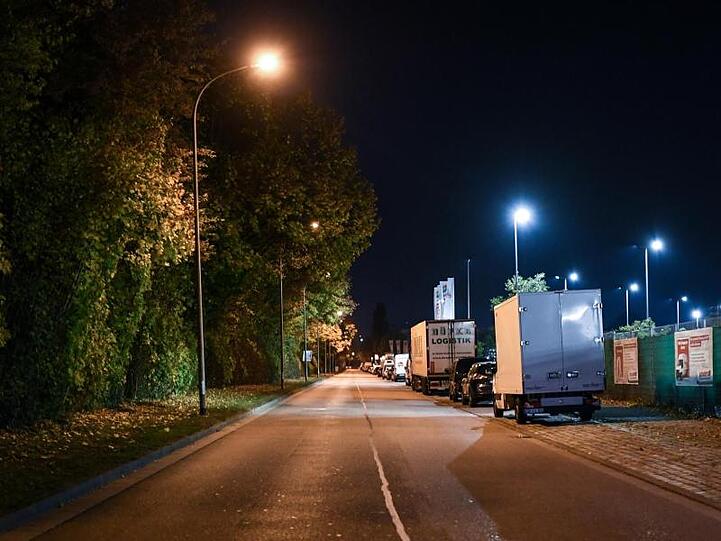 Mitte Oktober war eine 18-Jährige hinter einem Diskothekenareal in Freiburg von mindestens zehn Männern vergewaltigt worden.