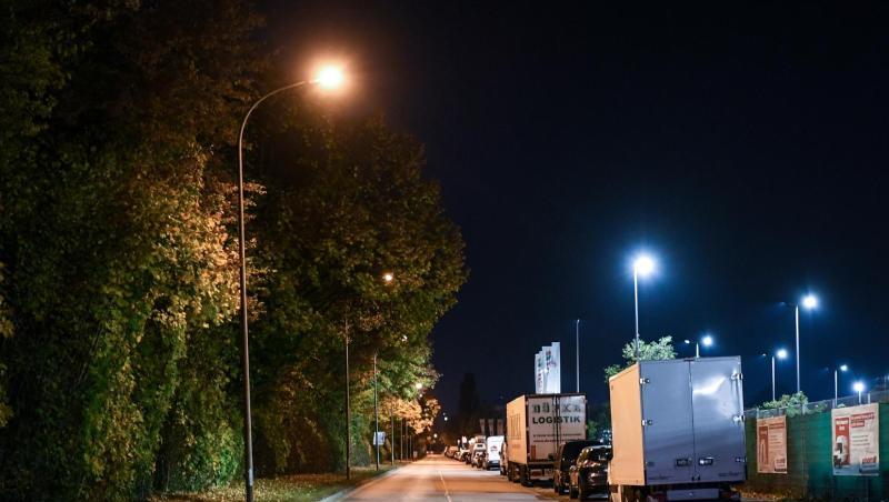 Mitte Oktober war eine 18-Jährige hinter einem Diskothekenareal in Freiburg von mindestens zehn Männern vergewaltigt worden. Mitte Oktober war eine 18-Jährige hinter einem Diskothekenareal in Freiburg von mindestens zehn Männern vergewaltigt worden.
