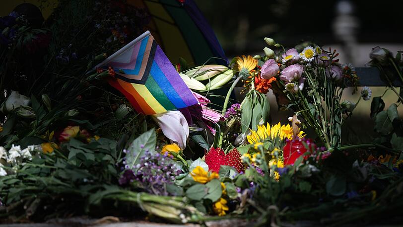 Der Terroranschlag auf den CSD hat eine Debatte ausgelöst. Der Terroranschlag auf den CSD hat eine Debatte ausgelöst.
