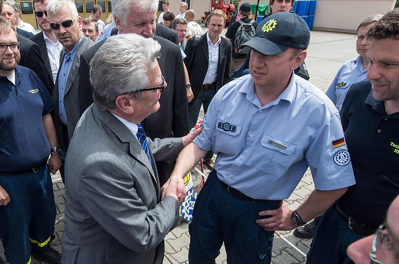 Die Flutkatastrophe hat laut Gauck gezeigt, dass sich die Menschen in Deutschland in
Notsituationen auf einander verlassen können