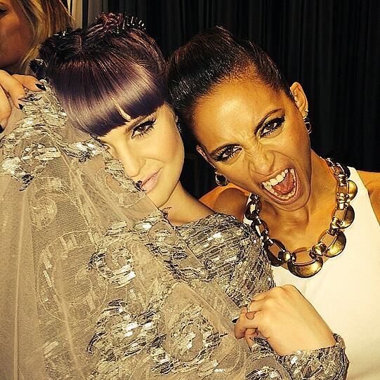 Kelly Osbourne mit einer "bösen" Nicole Richie