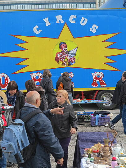 Am Sonntag war Flohmarkt in Neuperlach - und AZ-Leser Djordje Matkovic hat Fotos gemacht.