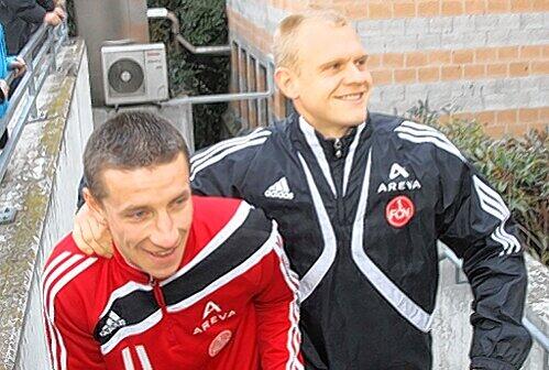 Weiter miteinander beim Club &ndash; oder stehen die Zeichen doch auf Abschied? Marek Mintal (links, mit Kapitän Andreas Wolf) hat sich in Sachen Wechsel Bedenkzeit erbeten.