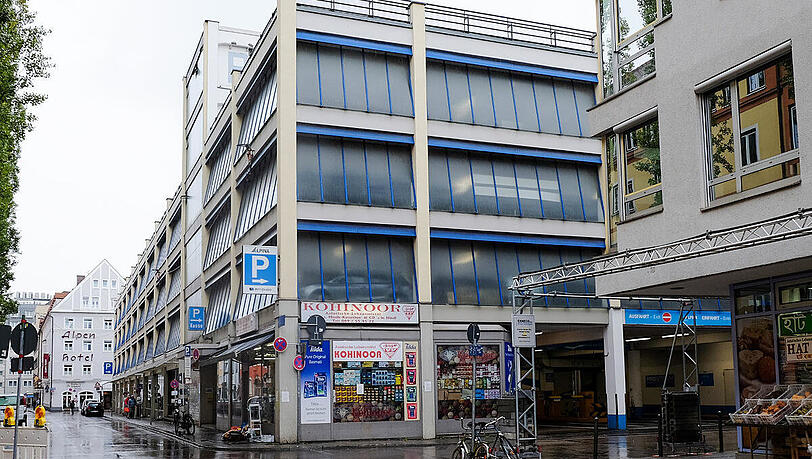 Das Alpina-Parkhaus vor dem Abriss. Das Alpina-Parkhaus vor dem Abriss.