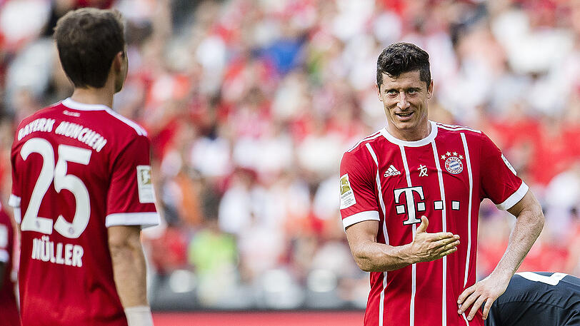 Stehen am liebsten zusammen auf dem Platz: Thomas Müller und Robert Lewandowski.
