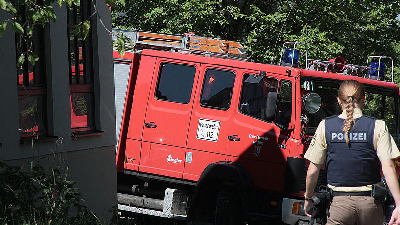 Ein Achtjähriger ist in Vogtareuth (Landkreis Rosenheim) erschossen worden. Die Bilder vom Tatort.