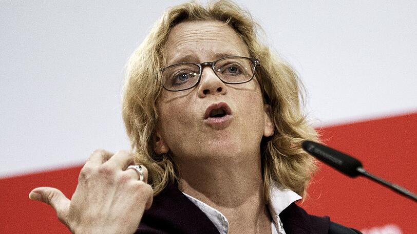 Bayerns SPD-Chefin Natascha Kohnen wurde auch aus den eigenen Reihen harsch kritisiert &ndash; ein Gegenkandidat ist dennoch nicht in Sicht.