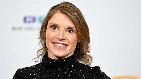 Evi Sachenbacher-Stehle wurde als Skilangl&auml;uferin und Biathletin bekannt.