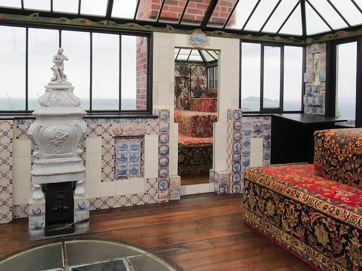 Das Zimmer mit Aussicht ("Look-out") im Haus des französischen Schriftstellers Victor Hugo auf der Kanalinsel Guernsey.