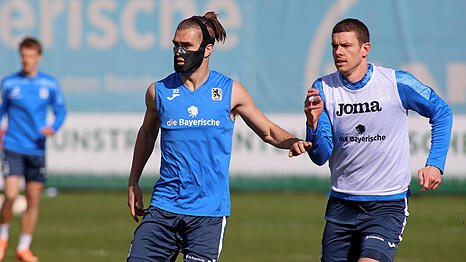 Stand schon beim kommenden L&ouml;wen-Gegner, Wehen Wiesbaden, unter Vertrag: Max Reinthaler.
