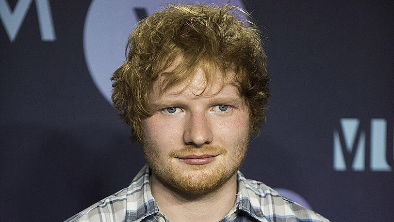 Ed Sheeran steht auf dem Höhepunkt seiner Karriere - doch ihn interessieren nicht die Preise und ausverkaufte Konzerte. Ed Sheeran steht auf dem Höhepunkt seiner Karriere - doch ihn interessieren nicht die Preise und ausverkaufte Konzerte.