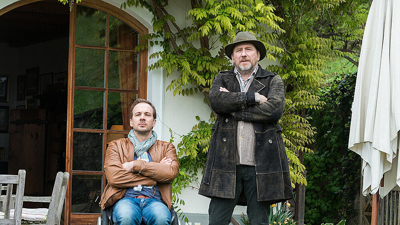 "Die Toten von Salzburg: Königsmord": Die Freude von Major Peter Palfinger (Florian Teichtmeister, l.) und Hubert Mur (Michael Fitz) über die erneute Zusammenarbeit hält sich in Grenzen.