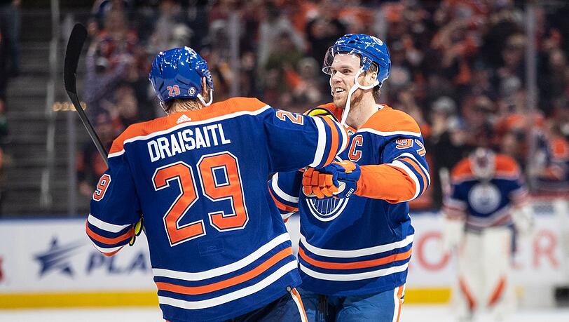 Leon Draisaitl (l) und Connor McDavid (r) kamen in der Hauptrunde zusammen auf über 280 Scorerpunkte.
