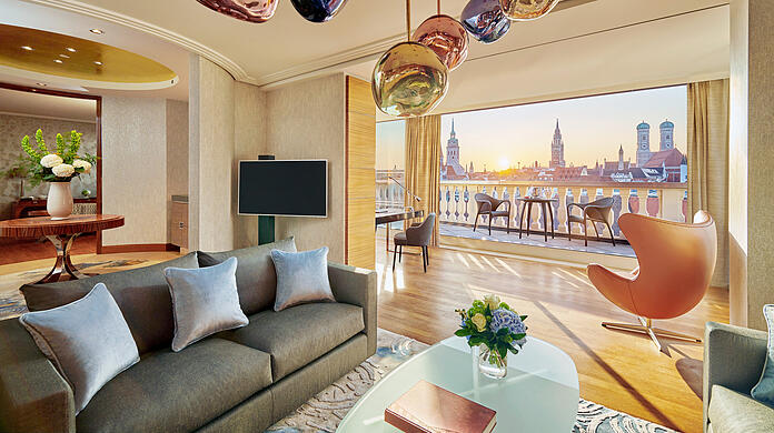 Die Präsidentensuite (325 Quadratmeter) mit sechs Schlafzimmern bietet einen Mega-Ausblick auf Münchens Altstadt