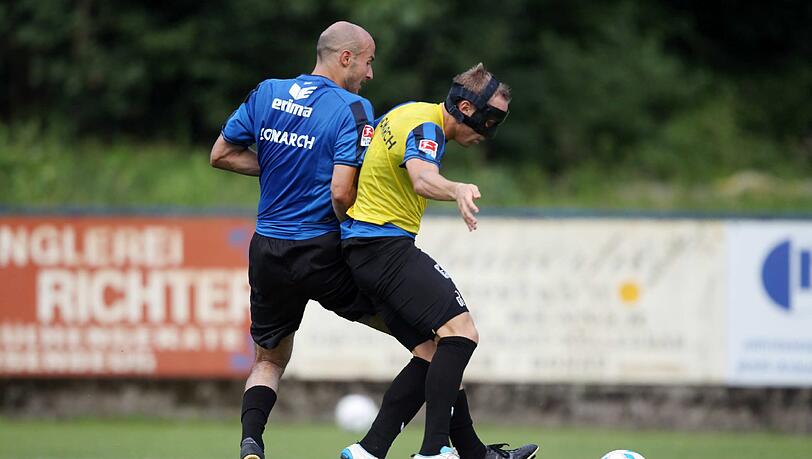 Die Löwen haben Quartier in Maria Taferl (Niederösterreich) bezogen. Bis 1. Juli bereitet sich der TSV 1860 dort auf die neue Saison vor. Die ersten Bilder vom Ort, dem Trainingsplatz, dem Quartier.