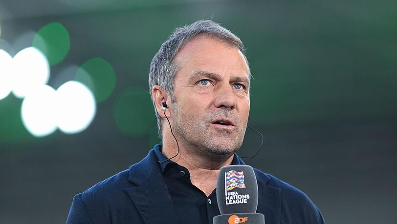 Bundestrainer Hansi Flick lobt sein Team nach dem historischen Sieg gegen Italien.