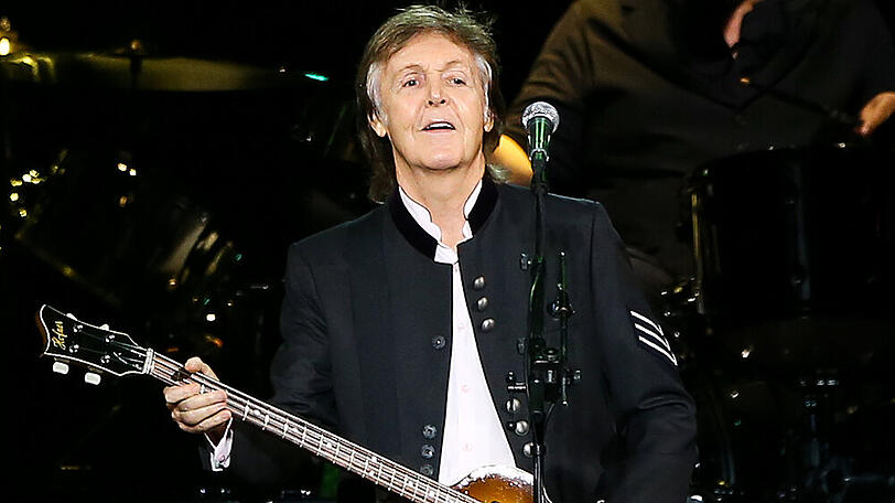 Ex-Beatle Sir Paul McCartney steht auch heute noch auf der Bühne.